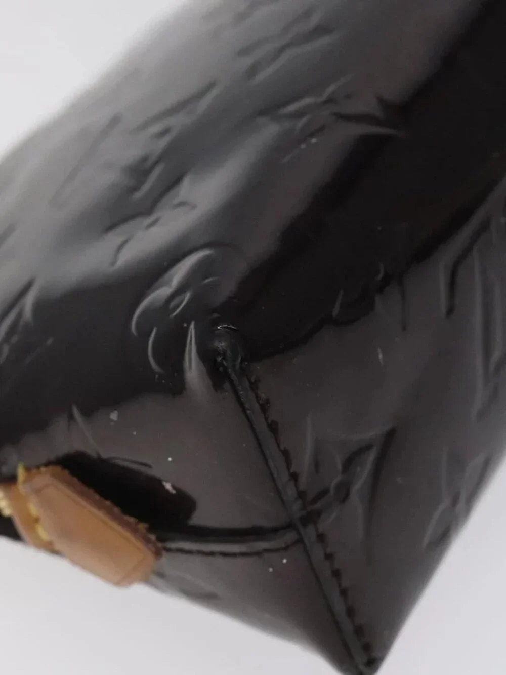 LOUIS VUITTON Monogram Vernis Pochette Cosmetic PM Amarante M91495 Auth 123448 - Picture 13 of 16